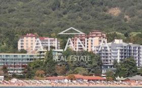 Продава 3-стаен град Варна к.к. Златни пясъци - [1] 