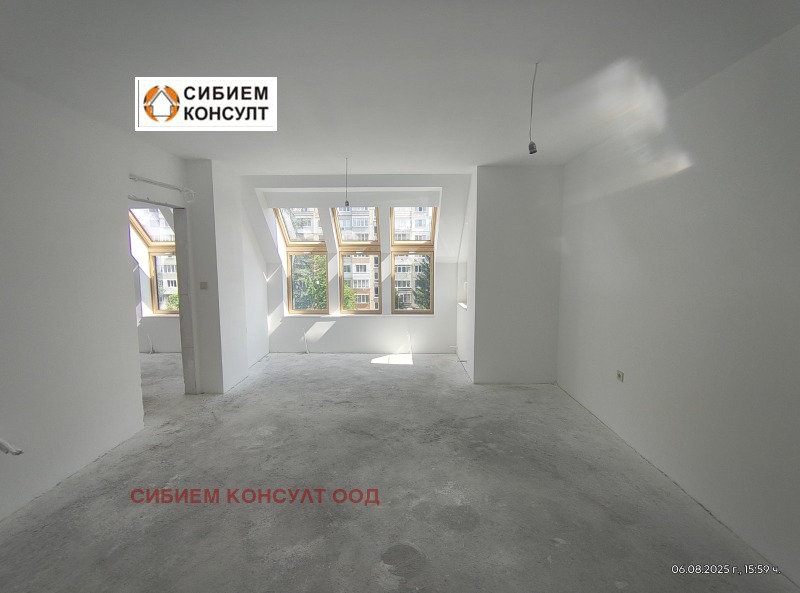Продава  4-стаен град София , Надежда 3 , 174 кв.м | 98515078