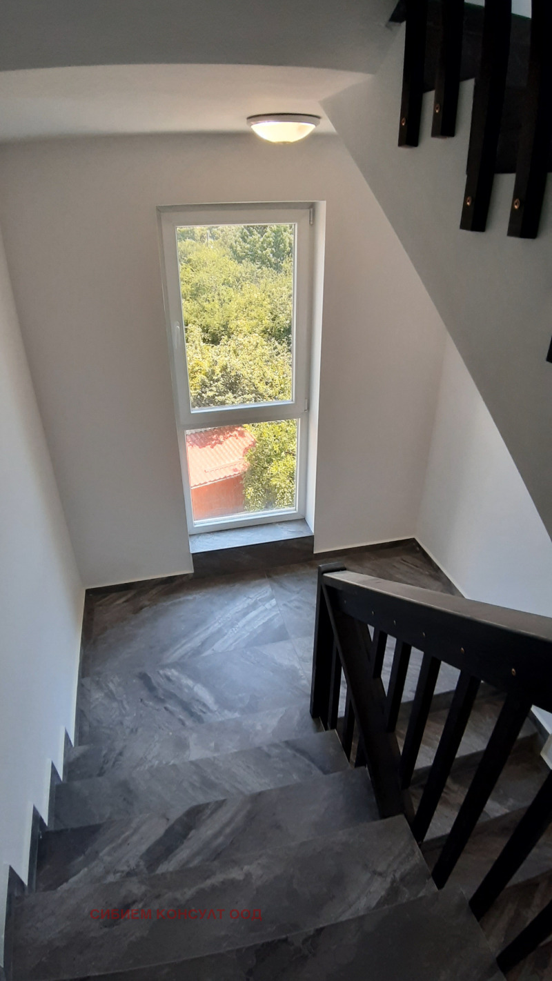 Продава  4-стаен град София , Надежда 3 , 174 кв.м | 98515078 - изображение [3]