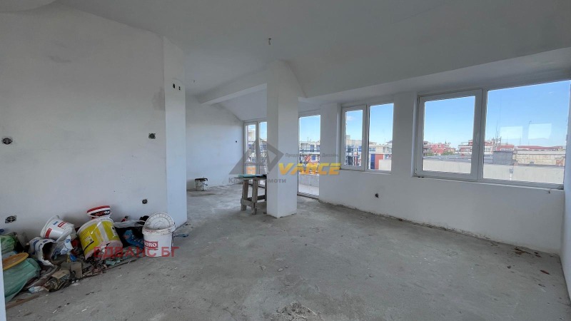 Till salu  3+ sovrum region Burgas , Pomorie , 200 kvm | 84623471 - bild [2]