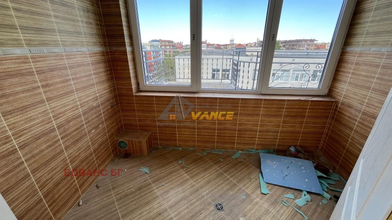 Till salu  3+ sovrum region Burgas , Pomorie , 200 kvm | 84623471 - bild [11]