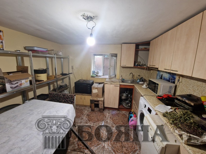 Na prodej  Dům Ruse , Družba 2 , 140 m2 | 94405636 - obraz [4]