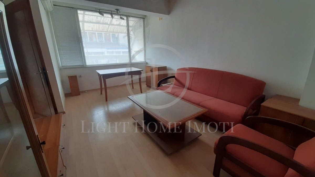 Продава 3-СТАЕН, гр. Пловдив, Център