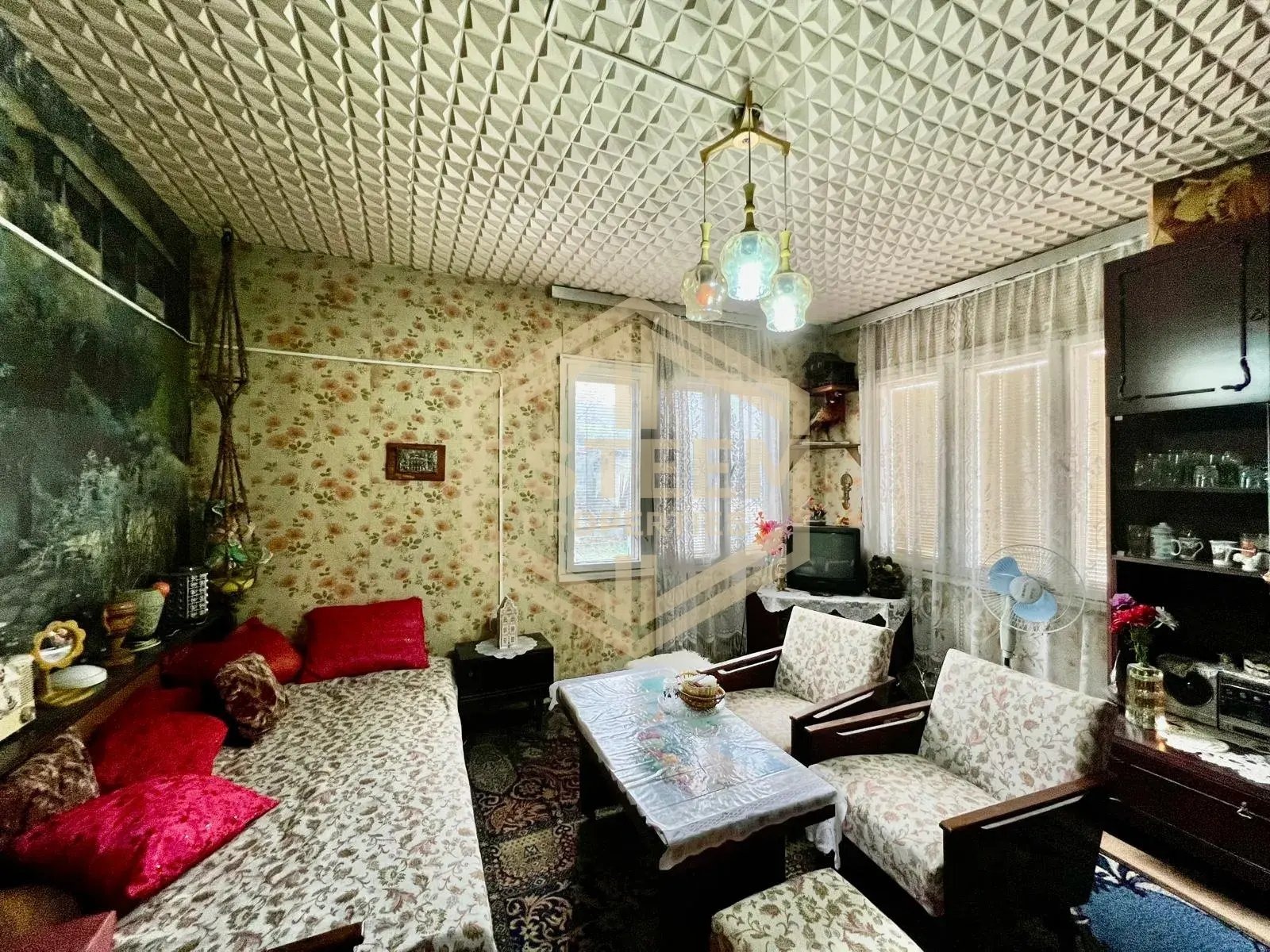Продава ЕТАЖ ОТ КЪЩА, гр. Русе, Веждата, снимка 10 - Етаж от къща - 56733207
