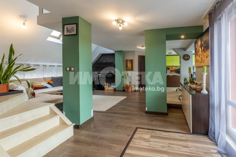 Продава 3-СТАЕН, гр. Варна, Погреби, снимка 2 - Апартаменти - 52279272