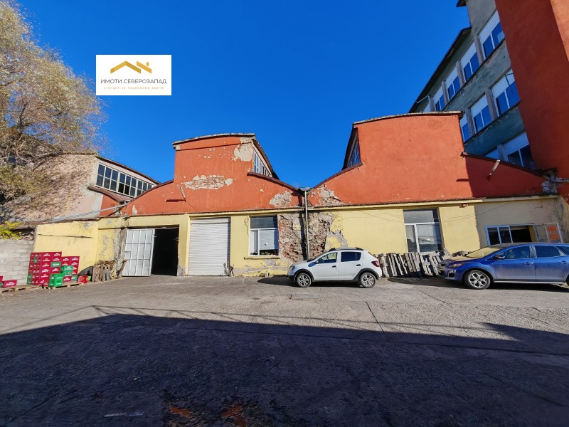 Продава СКЛАД, гр. Монтана, Идеален център, снимка 4 - Складове - 52550770