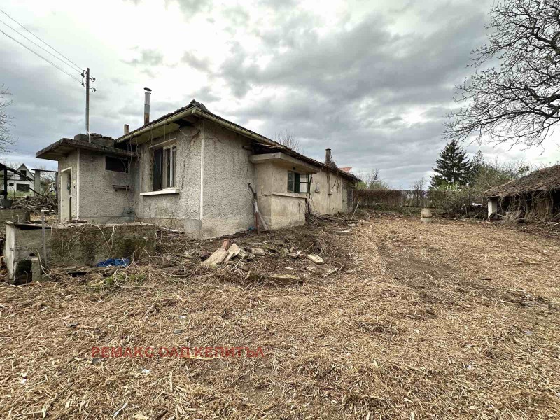 Продава КЪЩА в област Велико Търново, с. Церова кория - 100 кв.м / 32 000 € » 62 586.56 лв., РЕМАКС ОЛД КЕПИТЪЛ
