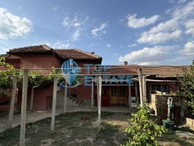 Casa Pârvomaiți, regiunea Veliko Tarnovo 1