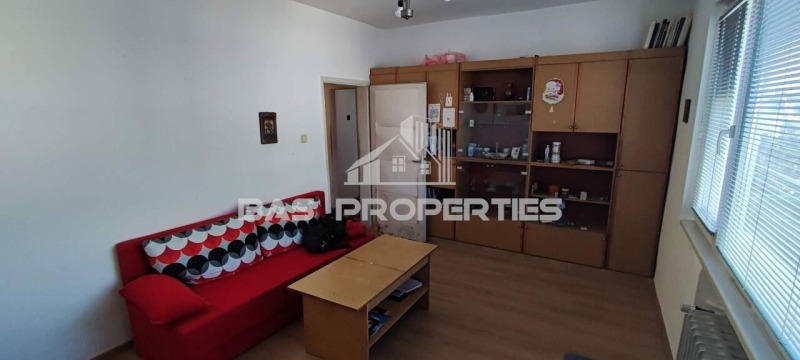 En venta  1 dormitorio Sofia , Oborishte , 65 metros cuadrados | 17952880