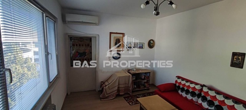 En venta  1 dormitorio Sofia , Oborishte , 65 metros cuadrados | 17952880 - imagen [3]