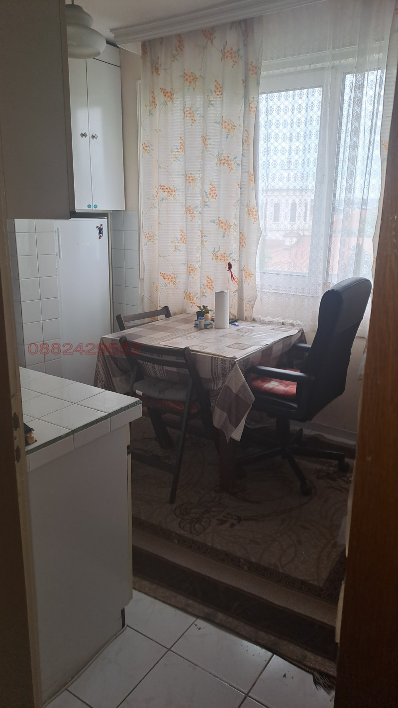 Продава 4-СТАЕН, гр. Плевен, Идеален център, снимка 5 - Апартаменти - 52773945