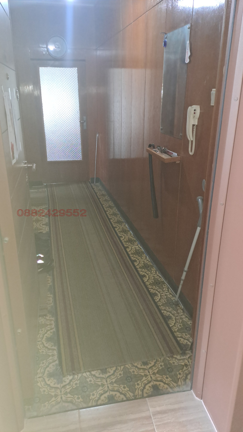 Продава 4-СТАЕН, гр. Плевен, Идеален център