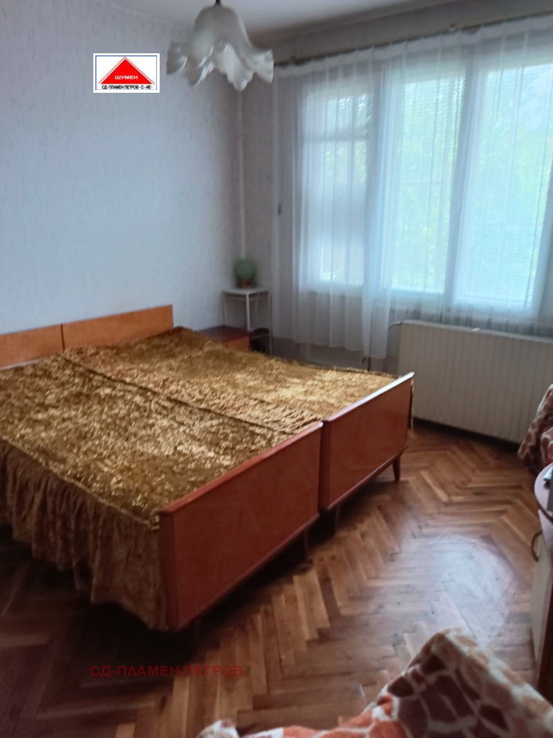 Продава  Етаж от къща град Шумен , Добруджански , 160 кв.м | 56705120 - изображение [7]