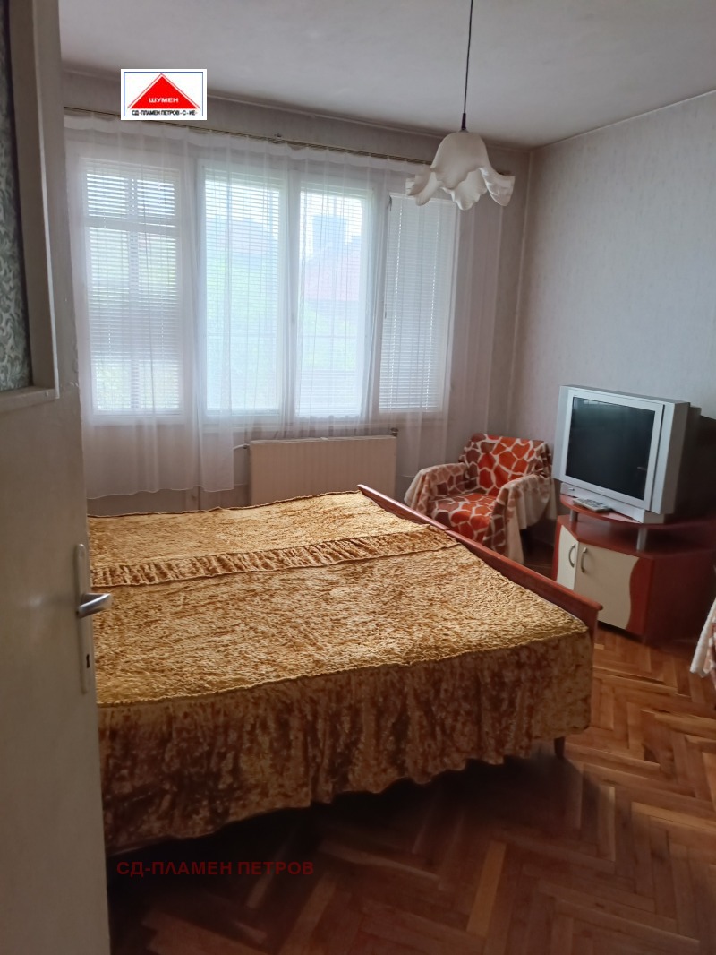 Продава  Етаж от къща град Шумен , Добруджански , 160 кв.м | 56705120 - изображение [6]