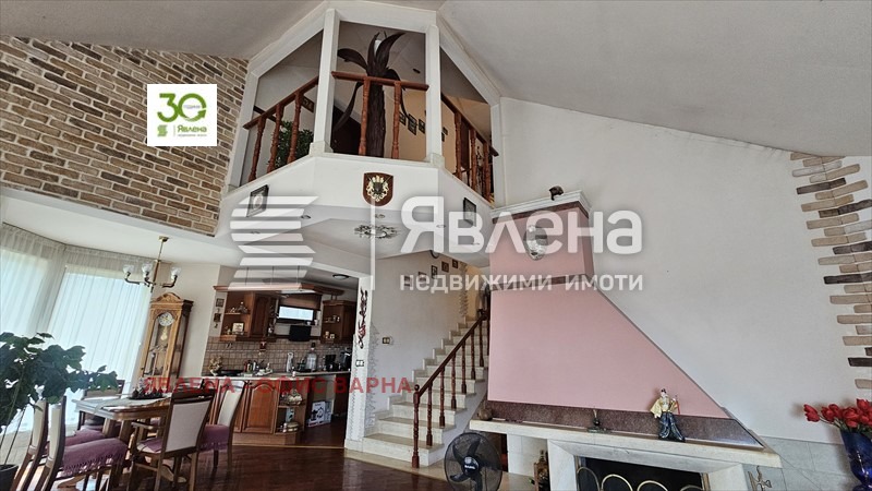 Продава КЪЩА, гр. Варна, Виница, снимка 14 - Къщи - 49365633