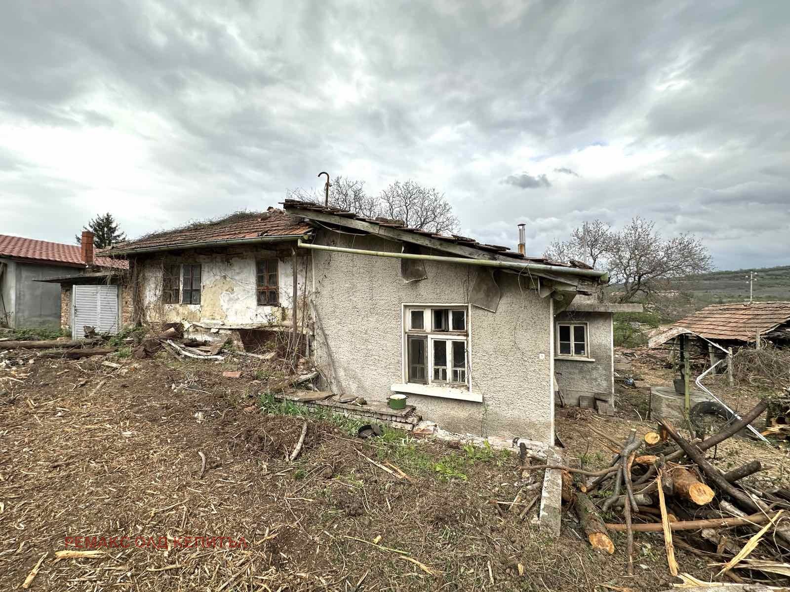 Продава КЪЩА, с. Церова кория, област Велико Търново, снимка 2 - Къщи - 49676993