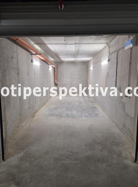 Продава ГАРАЖ, ПАРКОМЯСТО, гр. Пловдив, Тракия