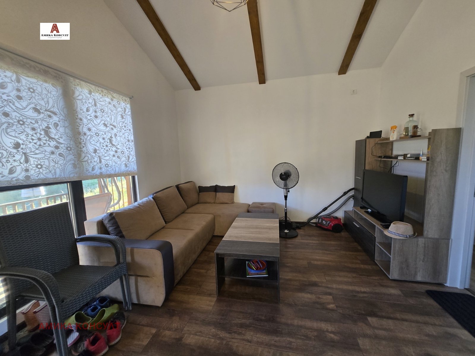 Продава КЪЩА, гр. Правец, област София област, снимка 2 - Къщи - 53920682