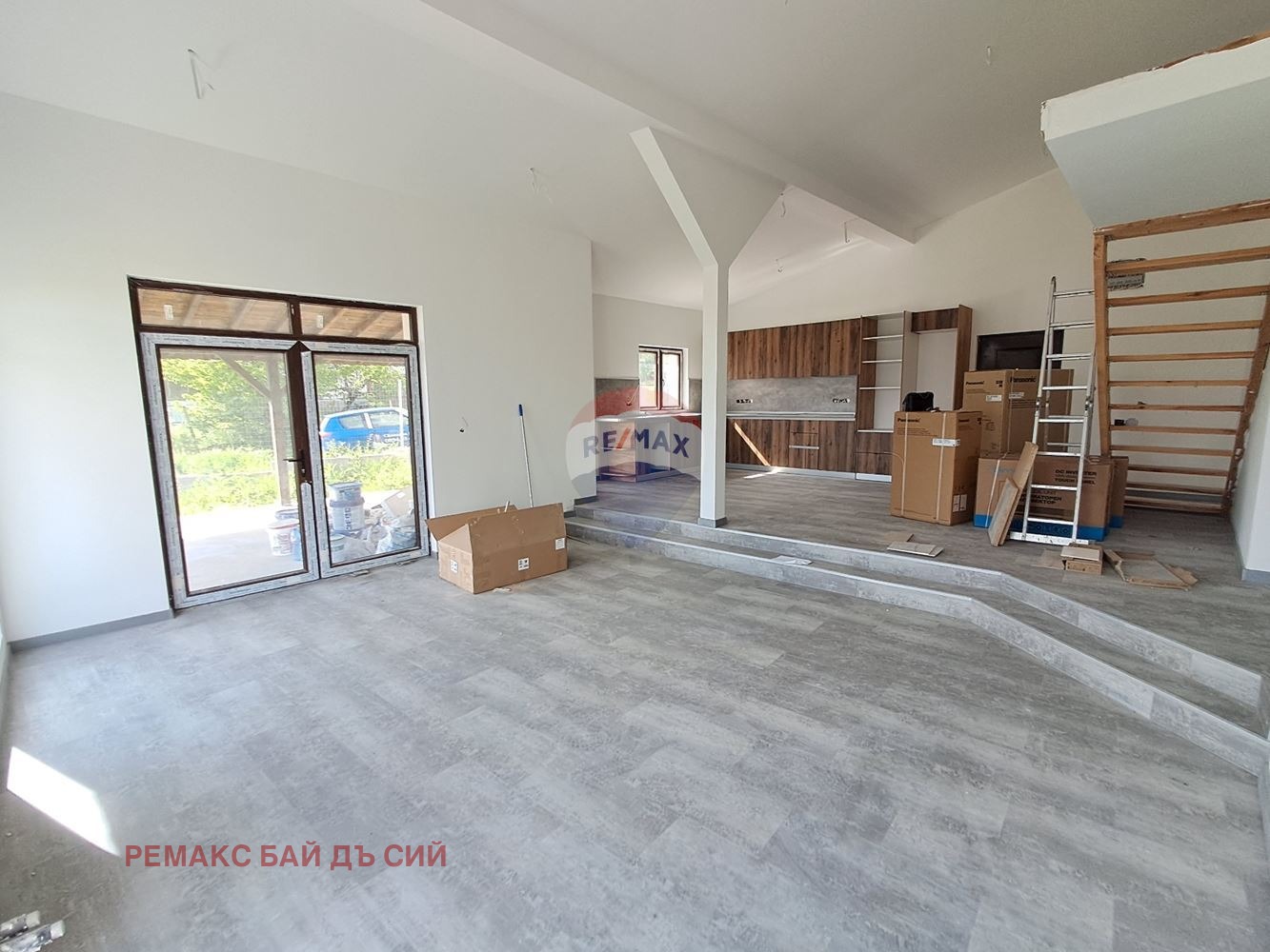 Продава КЪЩА, с. Изгрев, област Варна, снимка 7 - Къщи - 54614479