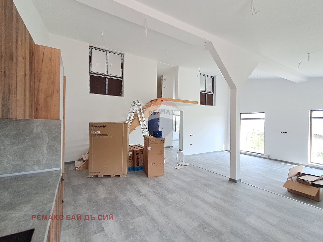Продава КЪЩА, с. Изгрев, област Варна, снимка 5 - Къщи - 54614479