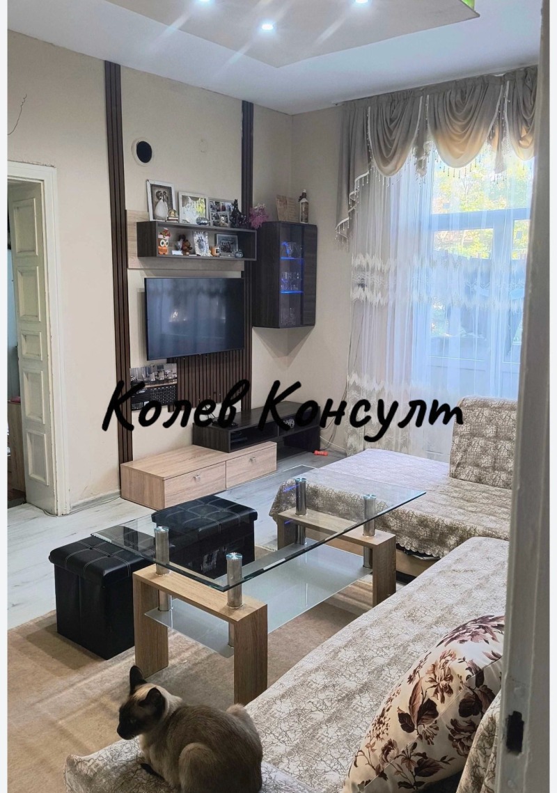 Продава 4-СТАЕН в област Хасково, гр. Димитровград - 86 кв.м / 79 250.24 € » 155 000 лв., КОЛЕВ КОНСУЛТ