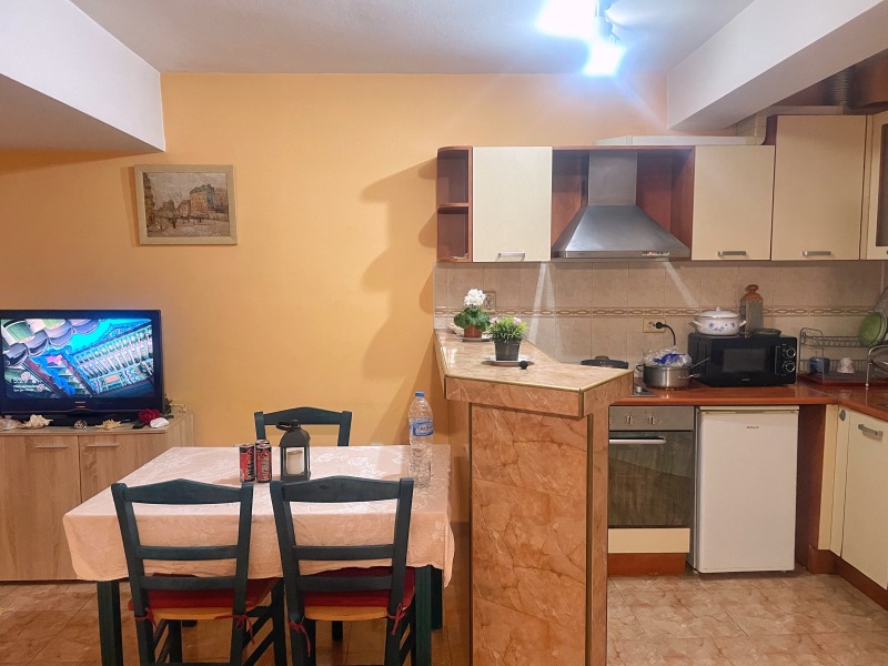 Продава  2-стаен град Пловдив , Център , 80 кв.м | 38392087 - изображение [3]