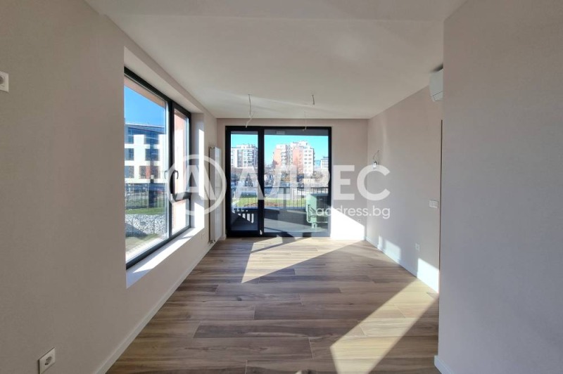 À venda  Mais de 3 quartos Sofia , Manastirski livadi , 255 m² | 70503215 - imagem [16]