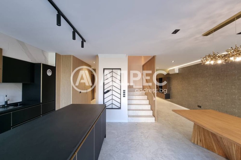 À venda  Mais de 3 quartos Sofia , Manastirski livadi , 255 m² | 70503215 - imagem [12]