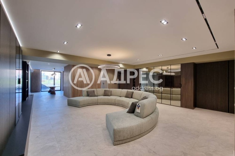 À venda  Mais de 3 quartos Sofia , Manastirski livadi , 255 m² | 70503215