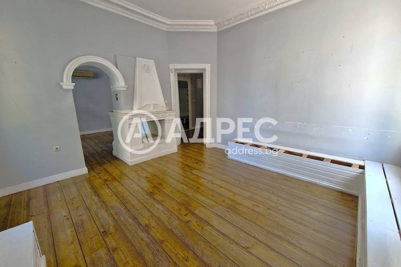 En venta  Oficina Sofia , Tsentar , 153 metros cuadrados | 47993251 - imagen [3]