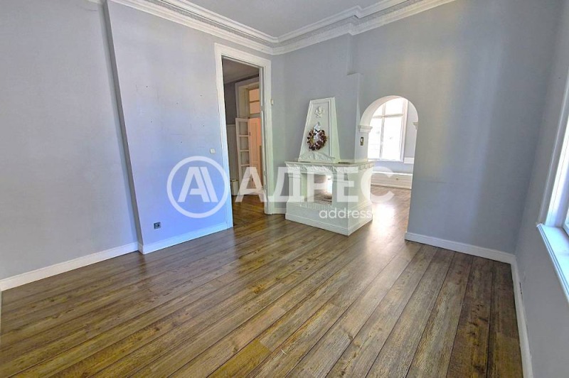 En venta  Oficina Sofia , Tsentar , 153 metros cuadrados | 47993251 - imagen [4]