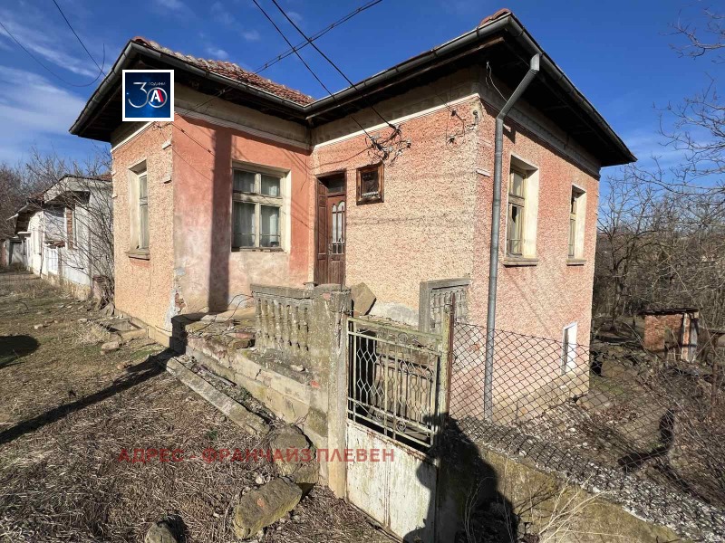 Продава  Къща област Ловеч , с. Баховица , 100 кв.м | 75779052