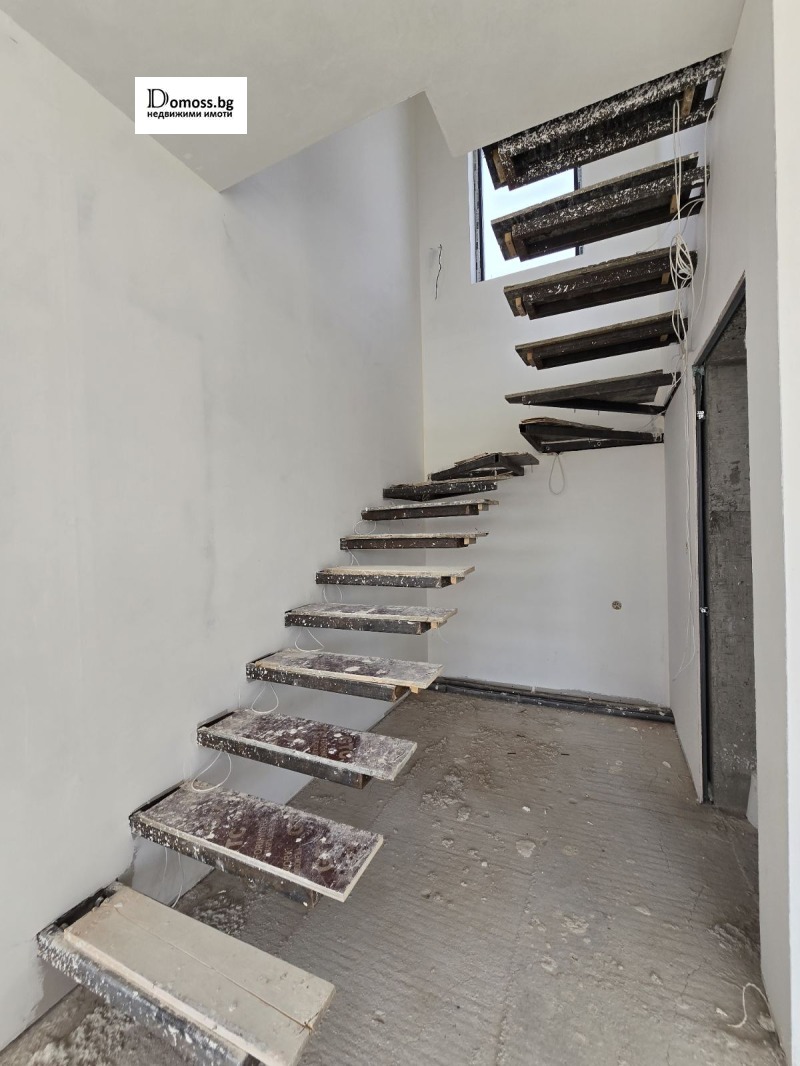 Продава КЪЩА, гр. Благоевград, Еленово 2, снимка 13 - Къщи - 52744882