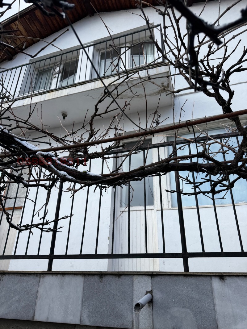 Продава КЪЩА, гр. София, гр. Банкя, снимка 2 - Къщи - 53534870