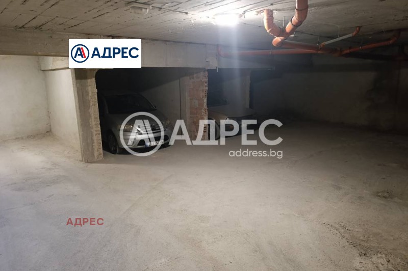 Продава ГАРАЖ, ПАРКОМЯСТО, гр. Варна, Център, снимка 6 - Гаражи и паркоместа - 52747121