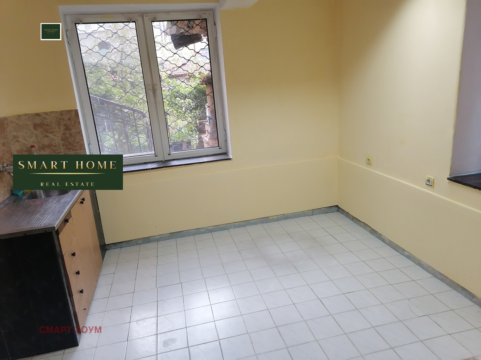 Продава 2-СТАЕН, гр. Велико Търново, Център, снимка 2 - Апартаменти - 50023804