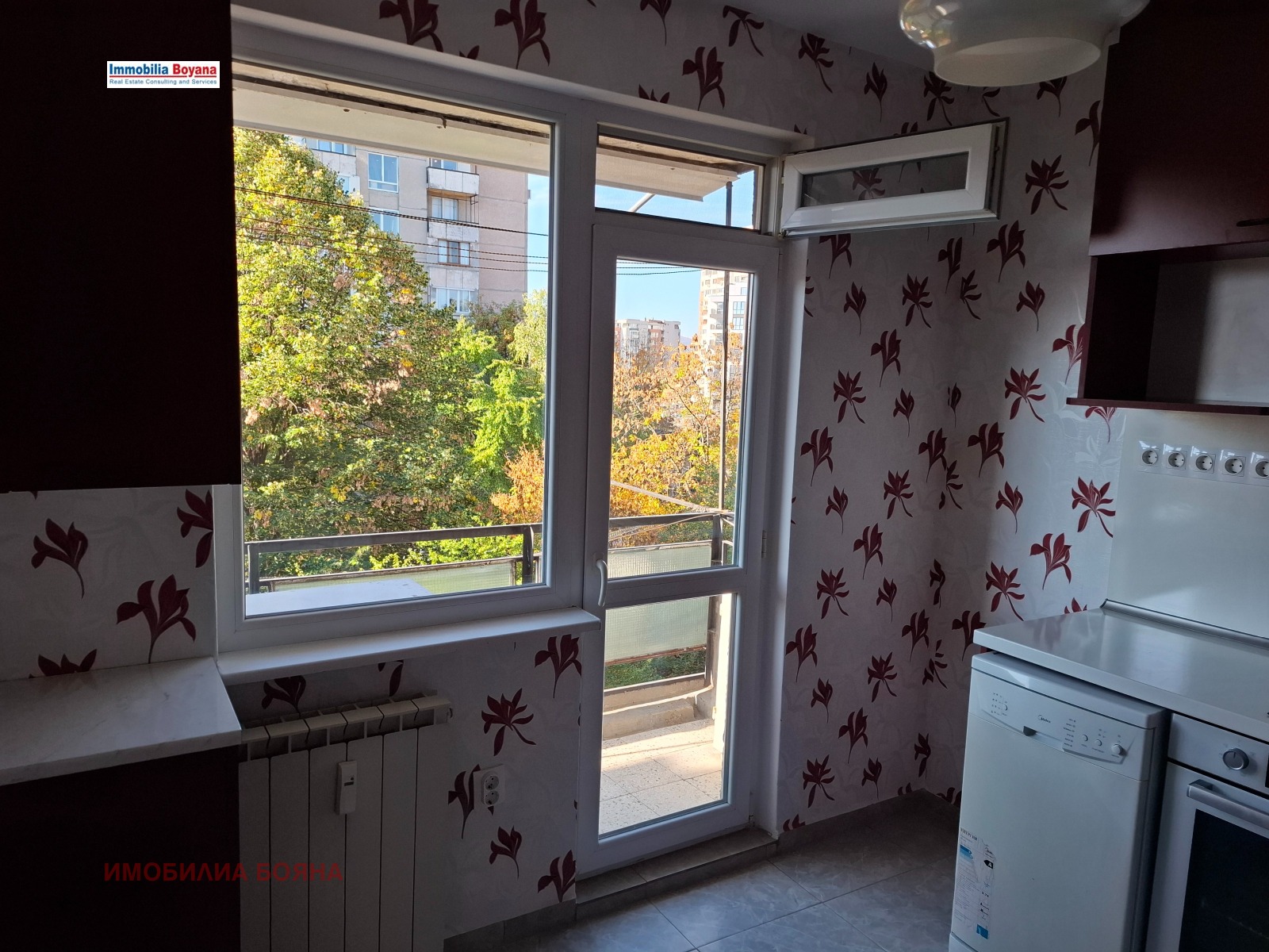 Продава 2-СТАЕН, гр. София, Люлин 6, снимка 2 - Апартаменти - 56565125