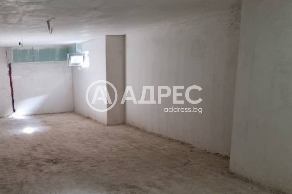 Продава КЪЩА, гр. Пловдив, Остромила, снимка 2 - Къщи - 55612436