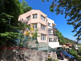 Продажба на имоти в Бояна, град София — страница 42 - изображение 4 