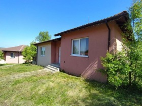 Huis Banja, regio Boergas