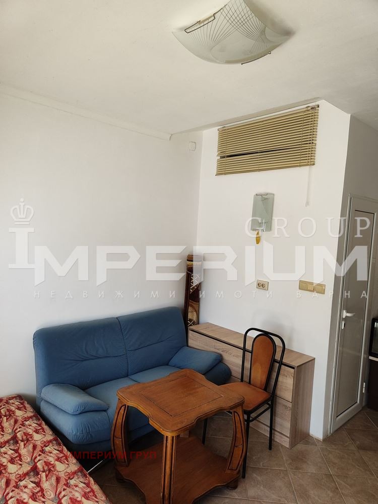 Продава 1-СТАЕН, гр. Варна, Колхозен пазар, снимка 3 - Aпартаменти - 47305505