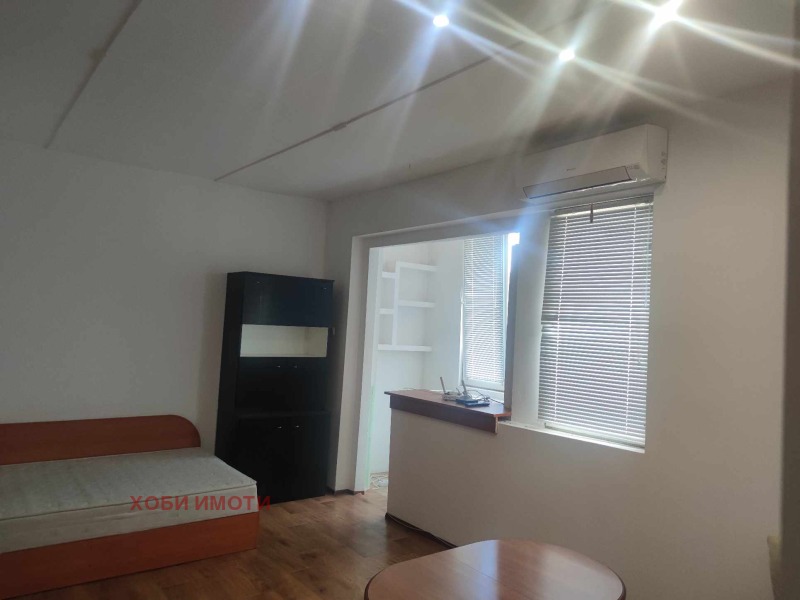 Продава 1-СТАЕН, гр. Пловдив, Тракия, снимка 3 - Апартаменти - 52365174