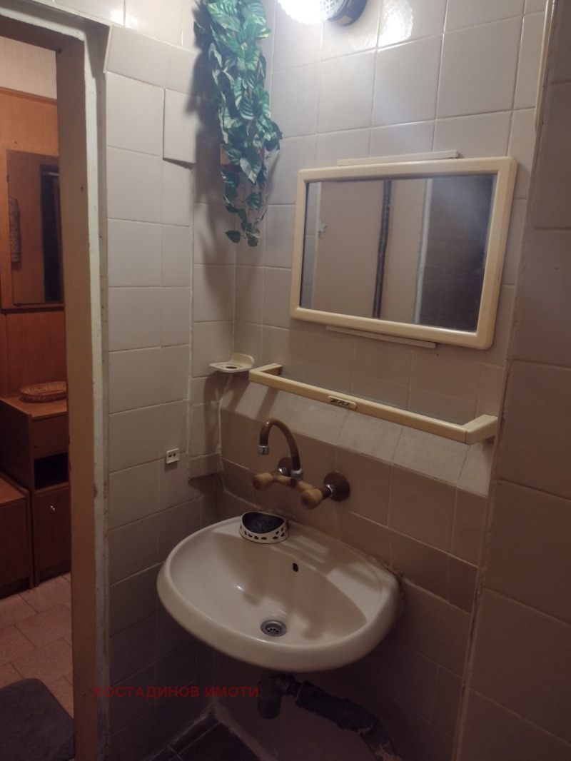 En venta  1 dormitorio Plovdiv , Kyuchuk Parizh , 47 metros cuadrados | 16744808 - imagen [12]