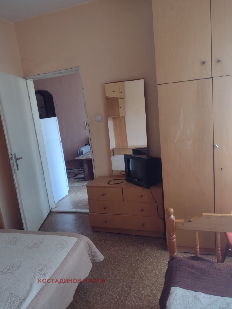 En venta  1 dormitorio Plovdiv , Kyuchuk Parizh , 47 metros cuadrados | 16744808 - imagen [3]