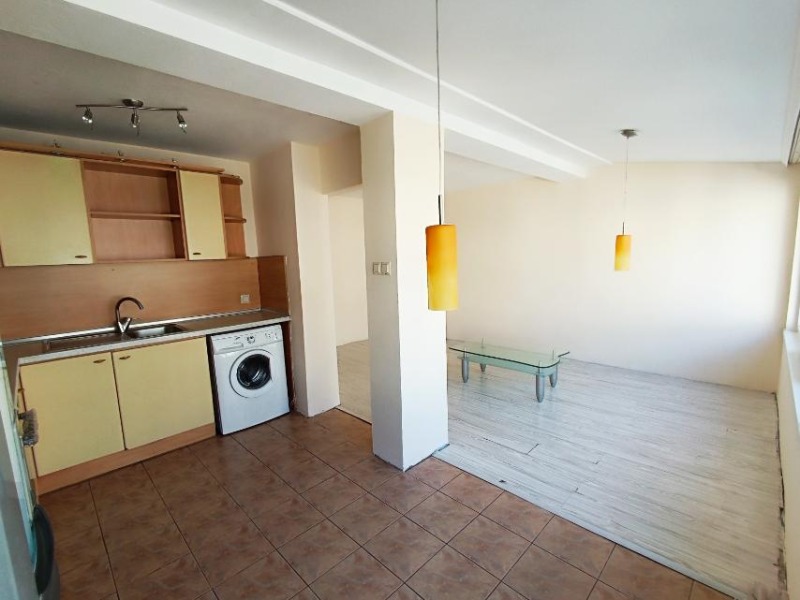 À venda  2 quartos Varna , Sportna zala , 81 m² | 27138018 - imagem [4]