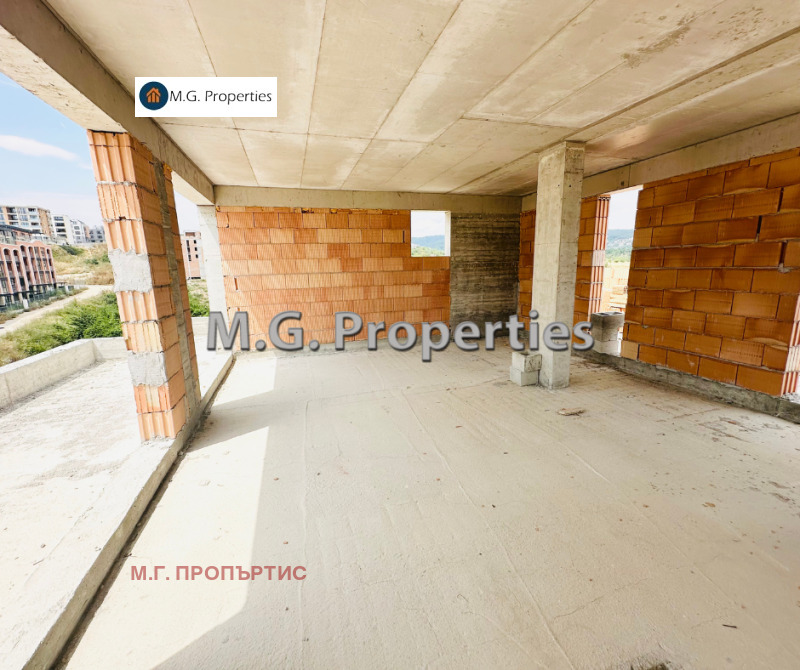 Продава  3-стаен град Варна , к.к. Св.Св. Константин и Елена , 228 кв.м | 51409820 - изображение [2]