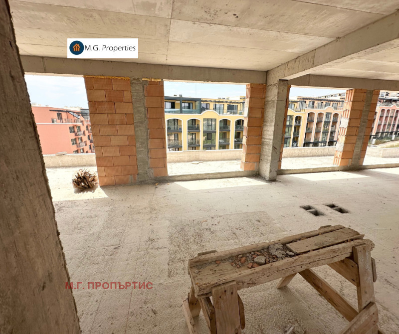 Продава  3-стаен град Варна , к.к. Св.Св. Константин и Елена , 228 кв.м | 51409820 - изображение [3]
