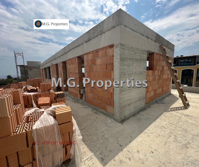 Продава  3-стаен град Варна , к.к. Св.Св. Константин и Елена , 228 кв.м | 51409820 - изображение [8]