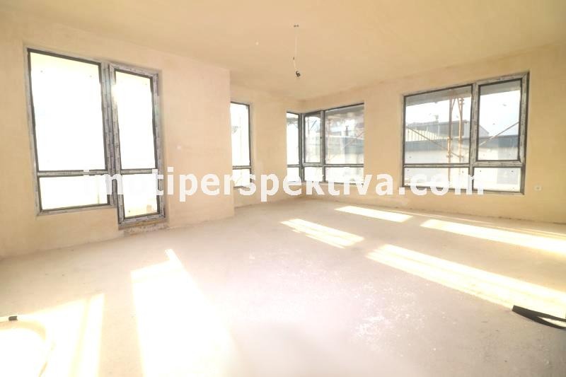 Продава 3-СТАЕН, град Пловдив, Кючук Париж • 233000 € / 455708.39 лв. • 42762250 1