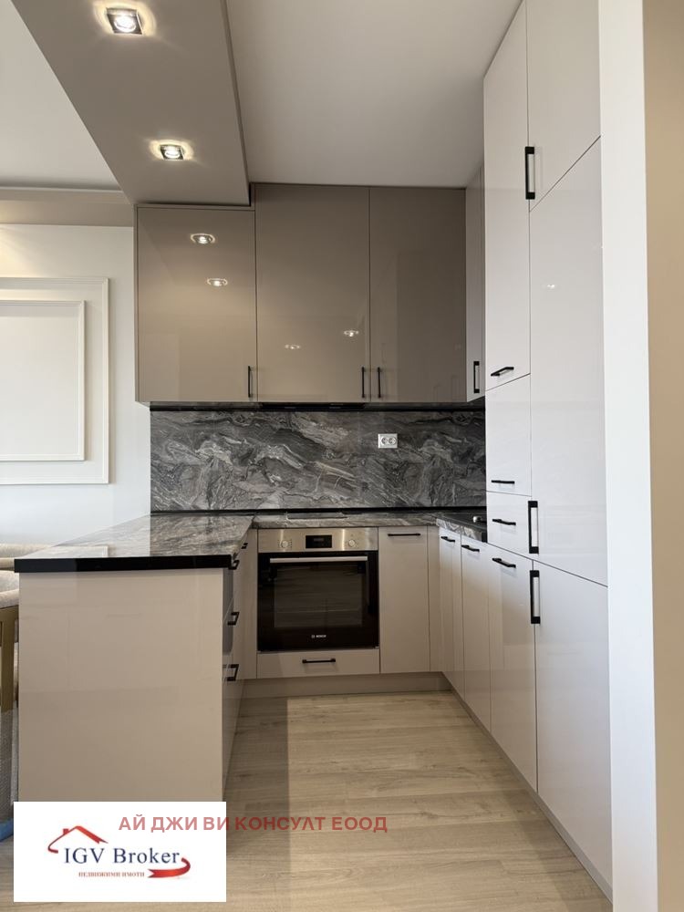 Продава 3-СТАЕН, гр. София, Банишора, снимка 4 - Апартаменти - 53731185